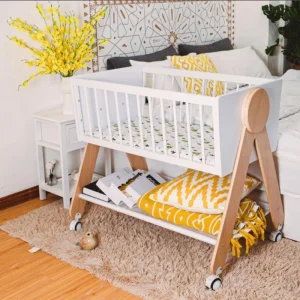 Crib Bassinet with Locking Wheels, Mosquito Net